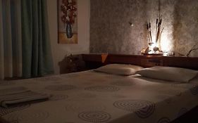 Antonioy Apartment